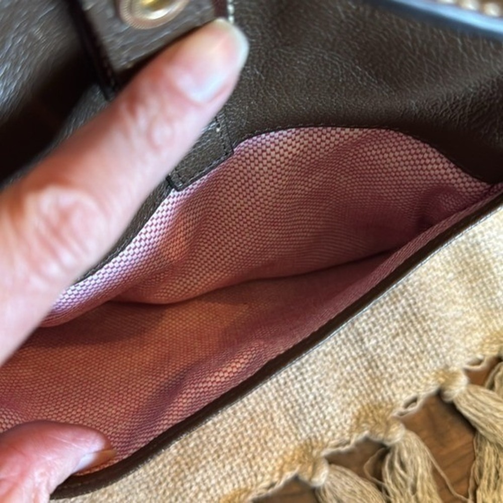 Dooney & Bourke Pebble Grain Letter Carrier Crossbody Brown Leather with COA - Picture 10 of 16